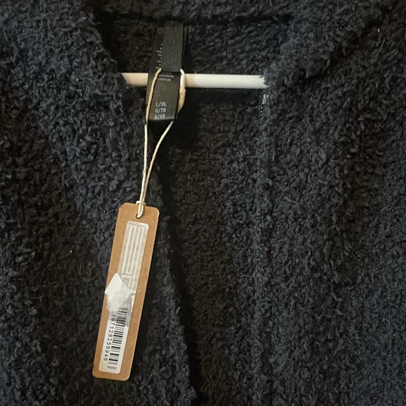 Skims Cozy Crop Zip Hoodie - Picture 3 of 5